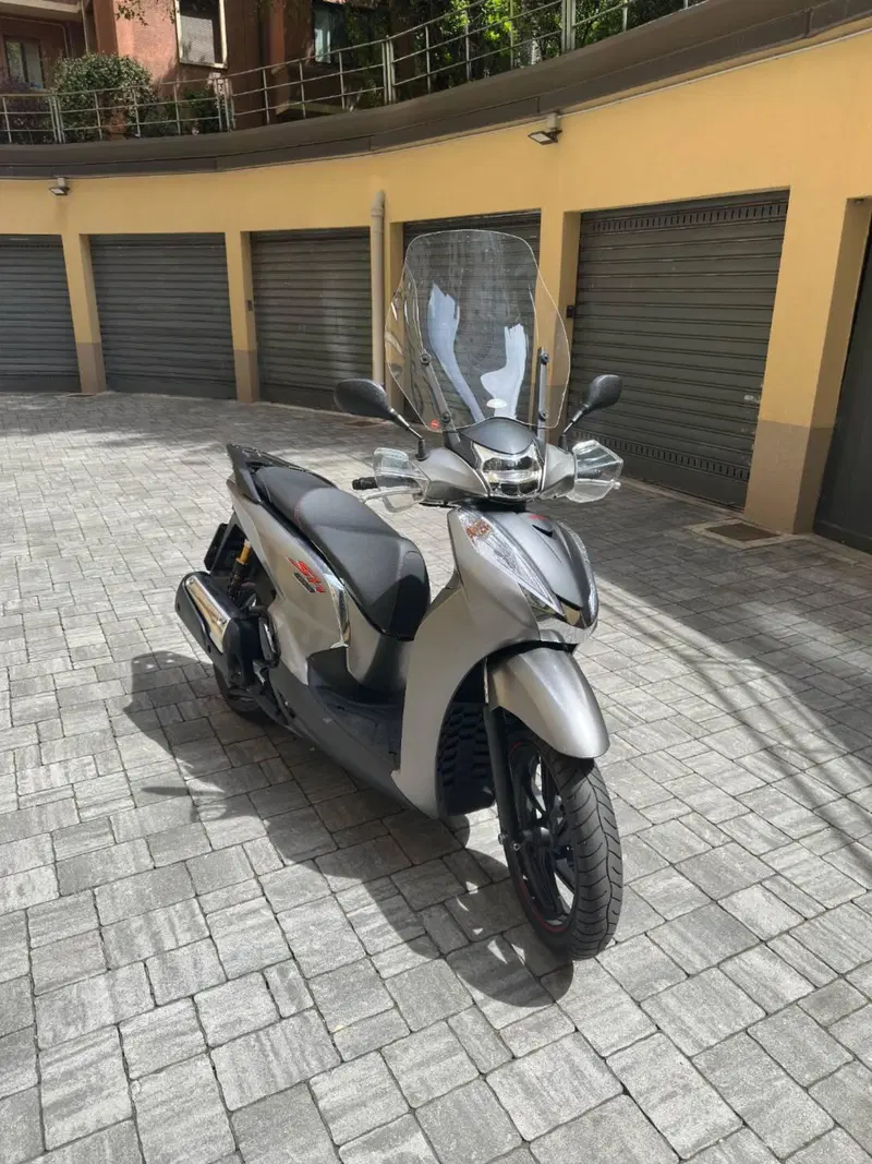 Honda SH 300 i Sport ABS (2018 - 20)