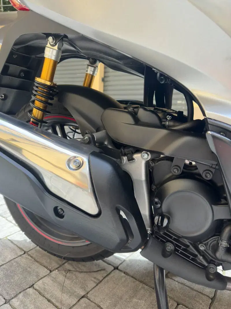 Honda SH 300 i Sport ABS (2018 - 20) (5)