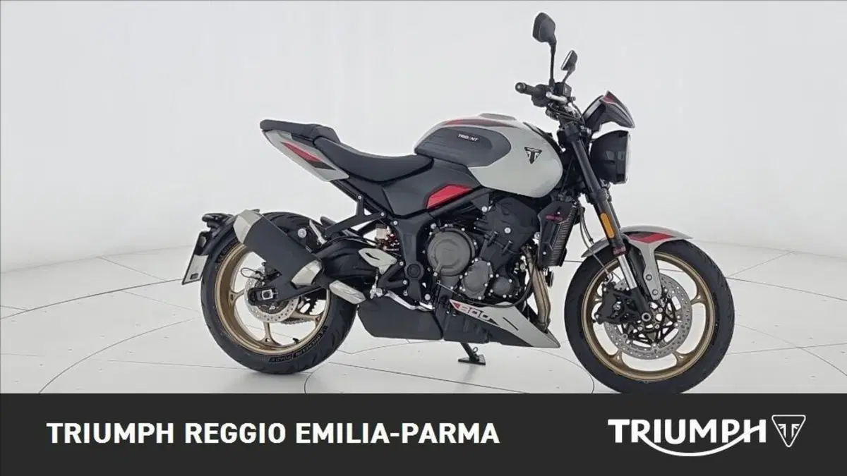 Triumph Trident 800 (2026)