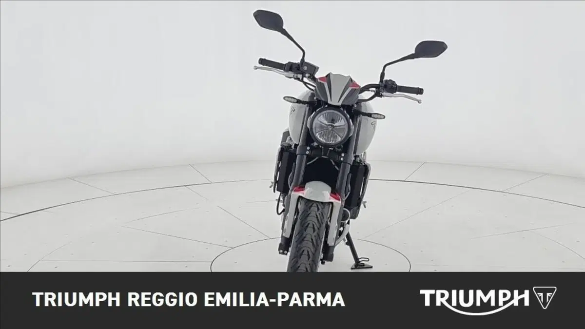 Triumph Trident 800 (2026) (6)