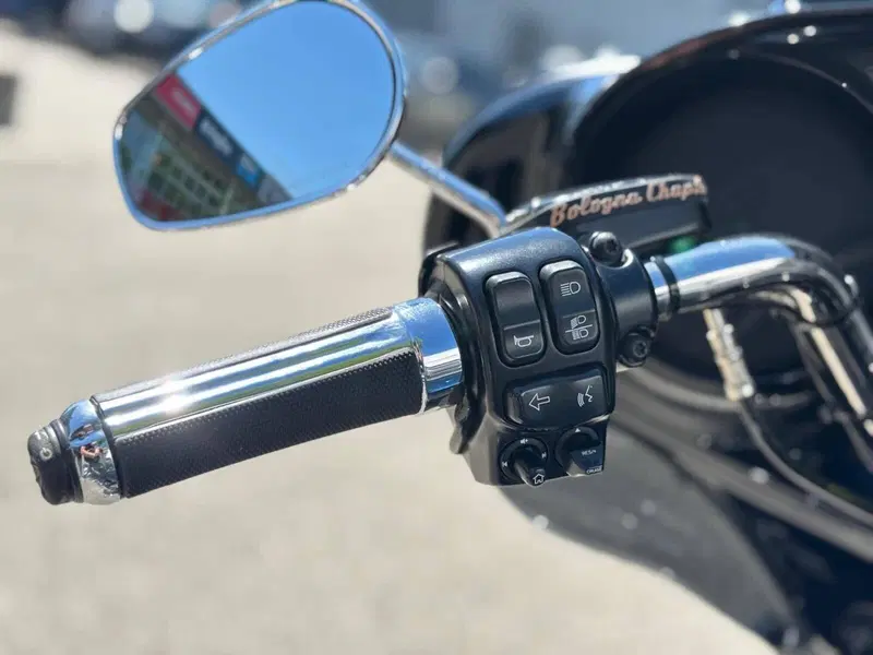 Harley-Davidson 1690 Electra Glide Ultra Limited (2016) - FLHTK (7)