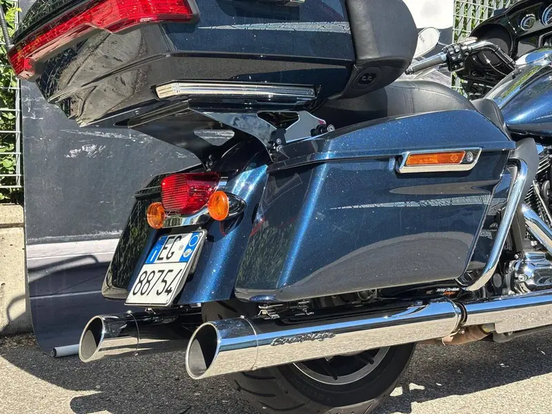 Harley-Davidson 1690 Electra Glide Ultra Limited (2016) - FLHTK (13)