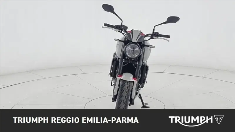 Triumph Trident 800 (2026) (6)
