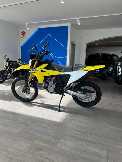 Suzuki DR-Z4S (2025 - 26) nuova