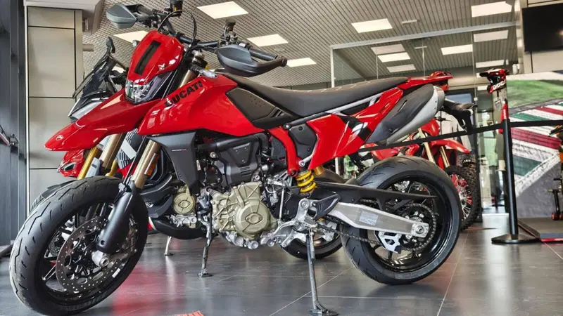Ducati Hypermotard 698 Mono (2024 - 26)