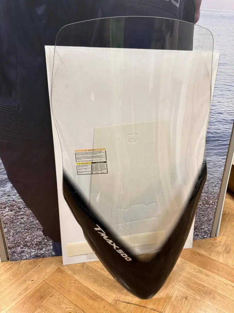 Parabrezza originale Yamaha TMAX 500 (2)