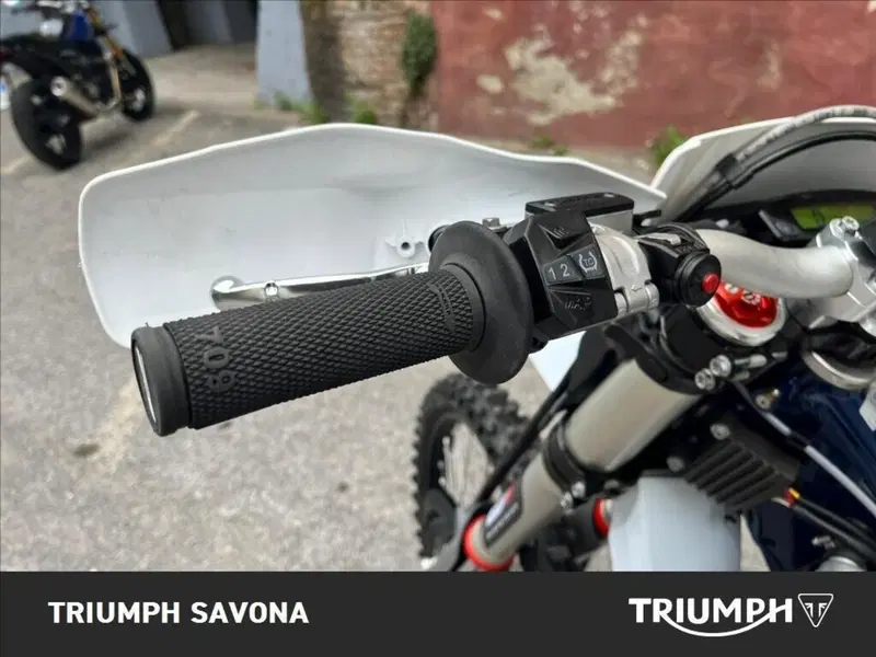 Husqvarna FE 250 (2019) (8)