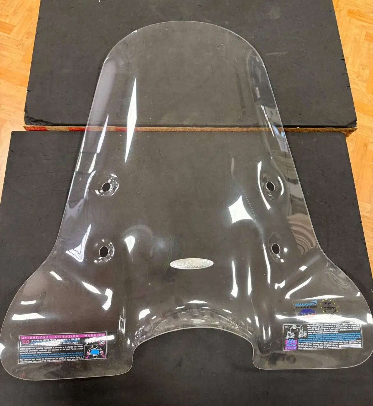Parabrezza BIONDI per Kymco People S