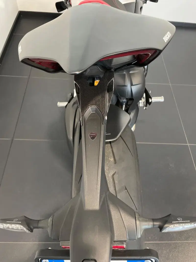Ducati Streetfighter V4 1100 SP (2022) (3)