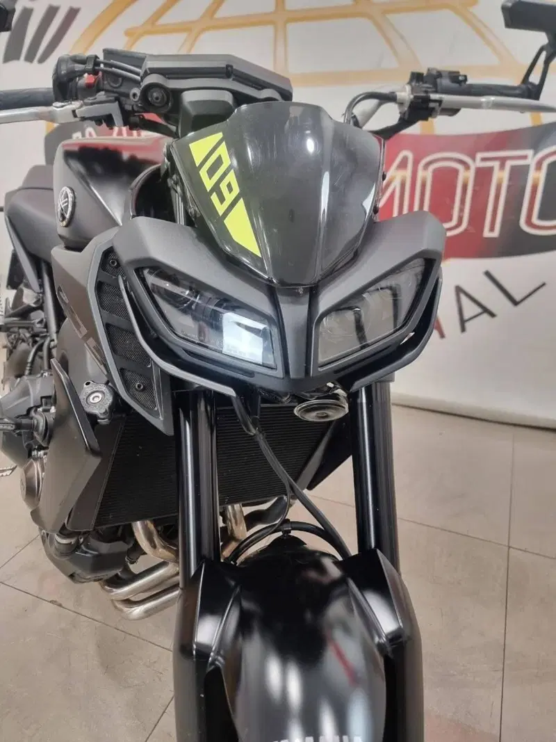 Yamaha MT-09 SP (2018 - 20) (4)