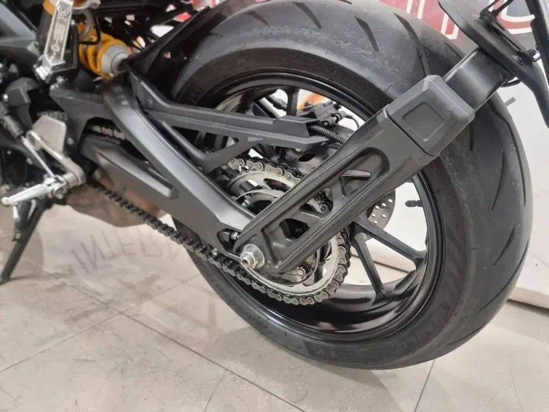 Yamaha MT-09 SP (2018 - 20) (11)