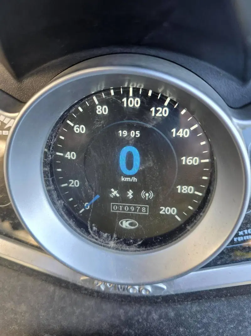 Kymco Xciting 400i S TCS (2021 - 24) (8)