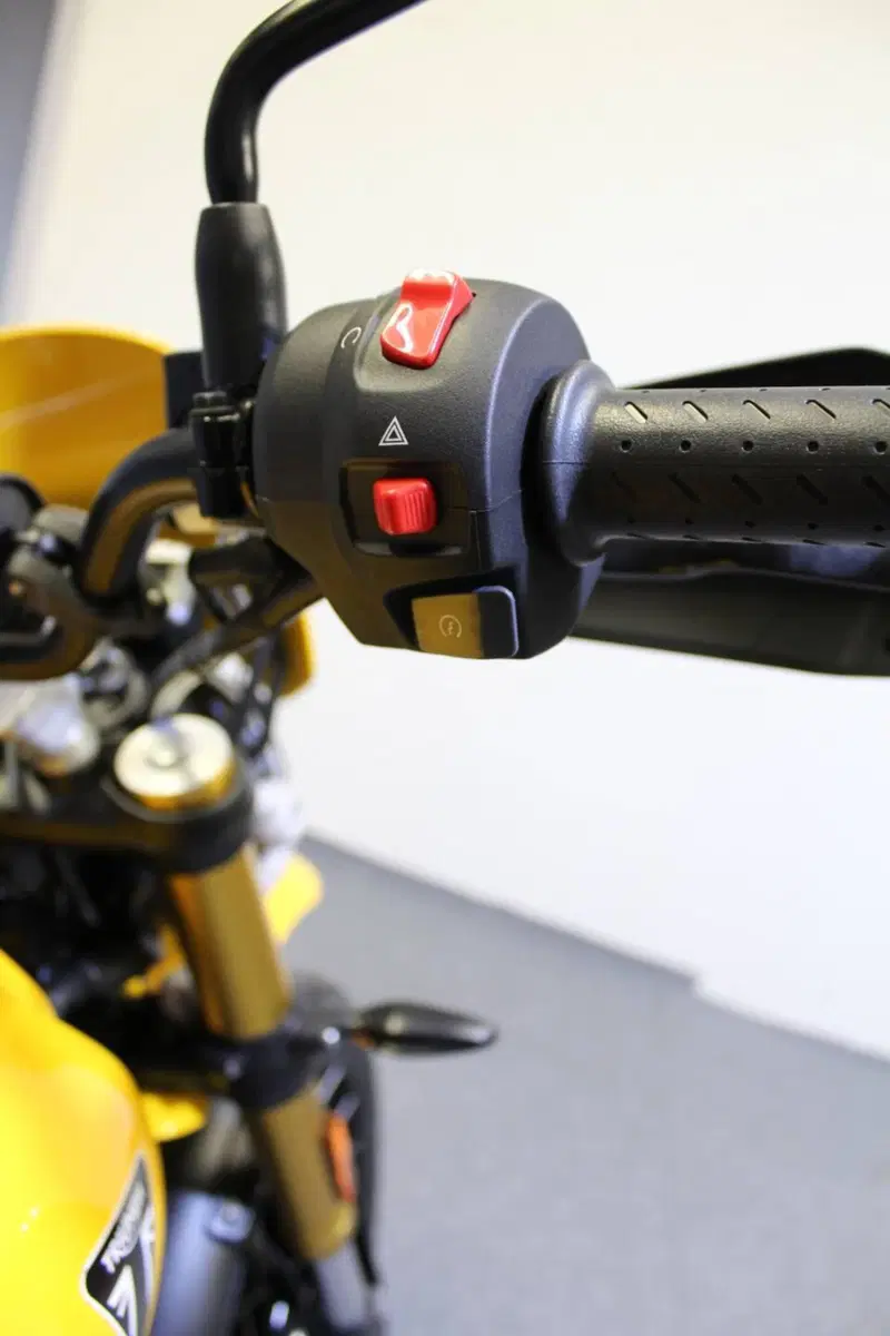 Triumph Scrambler 400 XC (2025 - 26) (11)