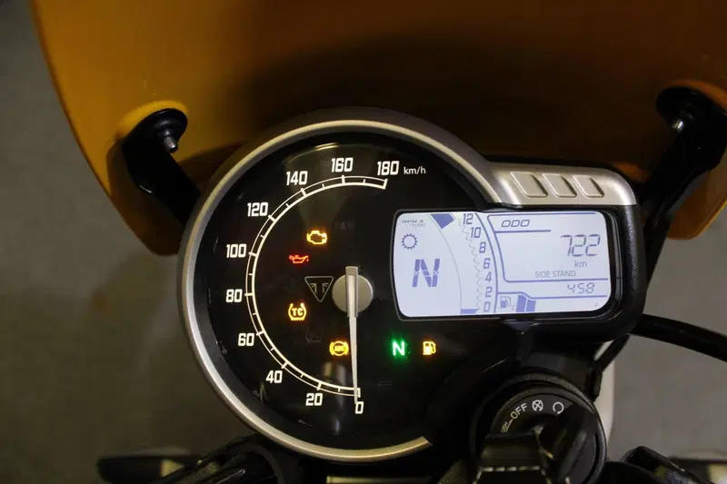 Triumph Scrambler 400 XC (2025 - 26) (3)