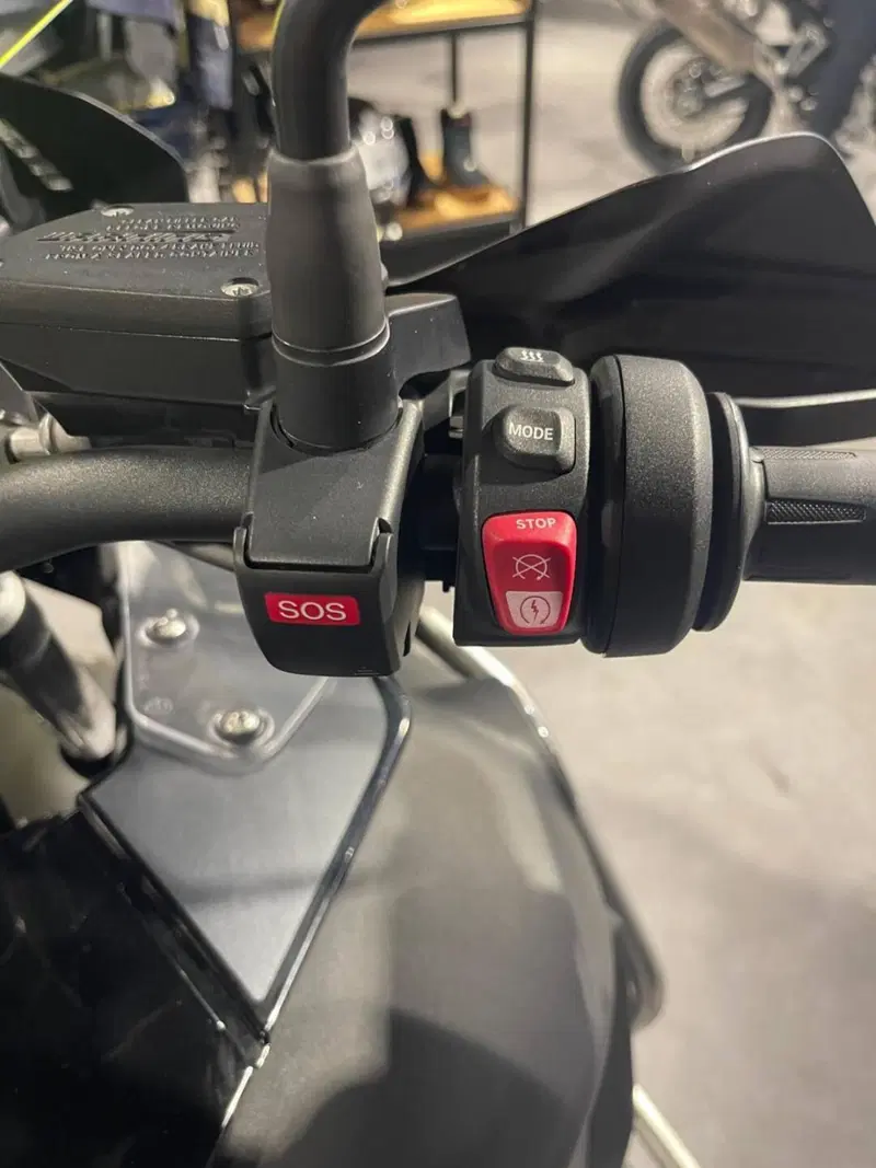 Bmw R 1250 GS (2021 - 24) (8)