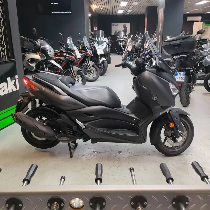 Yamaha X-Max 125 (2021 - 24) (5)