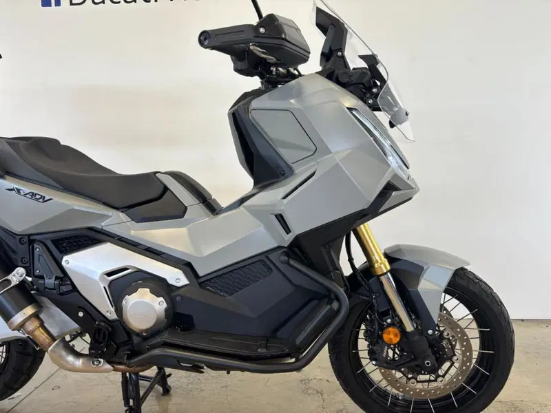 Honda X-ADV 750 Adventure (2025 - 26) (5)
