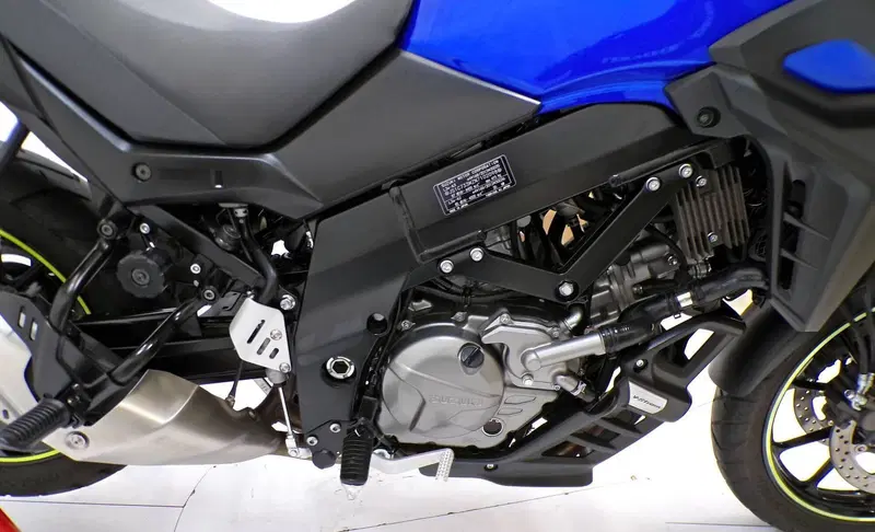 Suzuki V-Strom 650 (2021 - 25) (7)