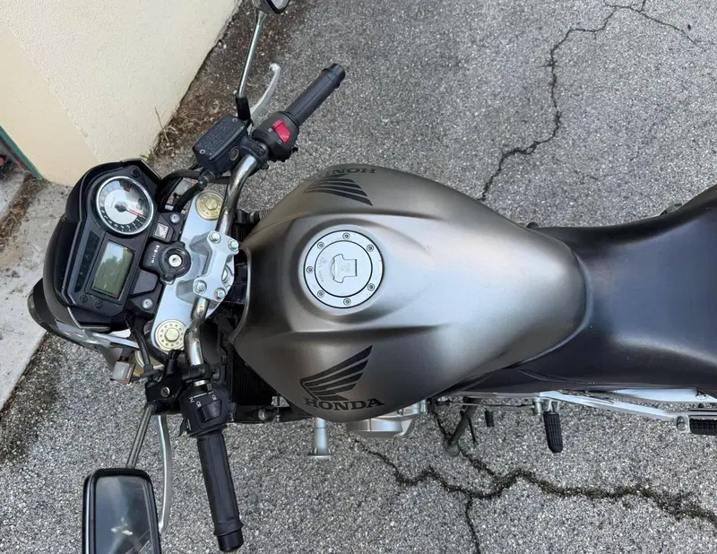 Honda Hornet 600 (2007 - 10) (15)