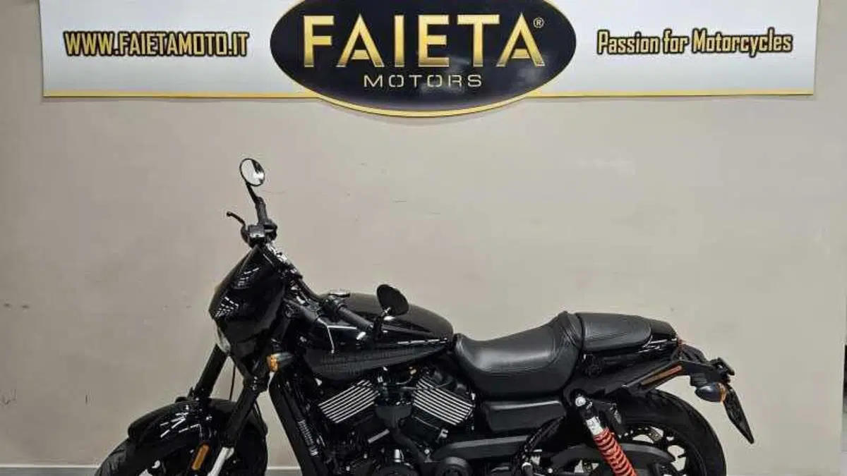 Vendo Harley-Davidson 750 Street Rod (2017 - 20) - XG 750 usata a San ...