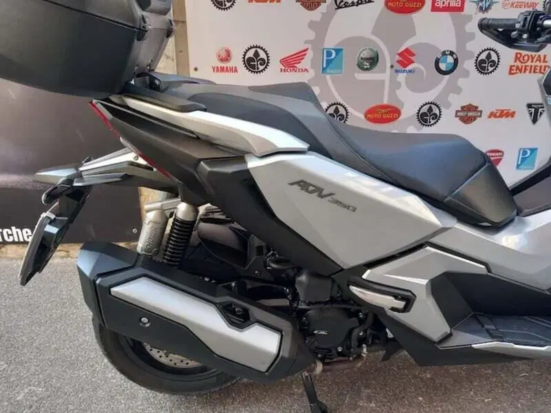 Honda ADV 350 (2022 - 24) (4)