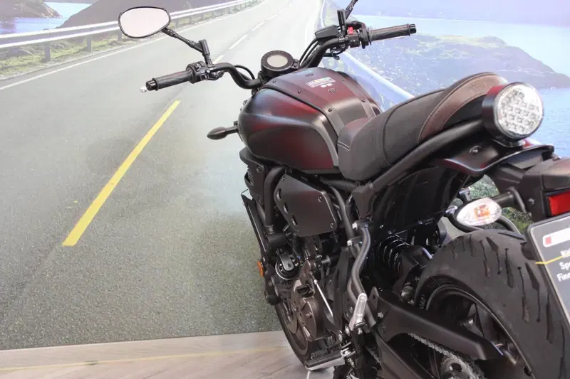 Yamaha XSR 700 (2021) (17)