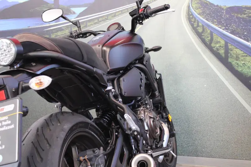 Yamaha XSR 700 (2021) (18)