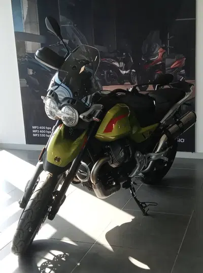 Moto Guzzi V85 Strada (2024 - 26) nuova