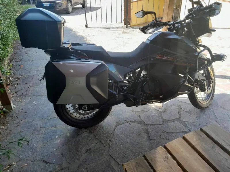 KTM 890 Adventure R (2022) (2)
