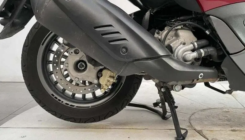 Piaggio Beverly 300 S i.e. ABS-ASR (2016 - 20) (3)