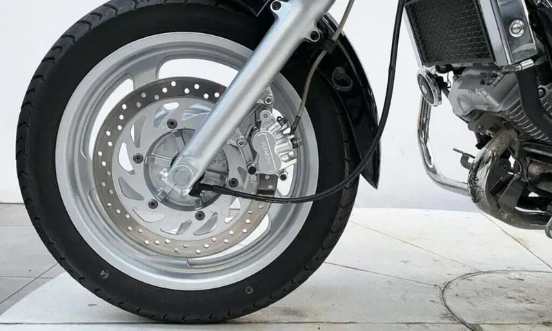 Kymco Venox 250i (2007 - 14) (3)