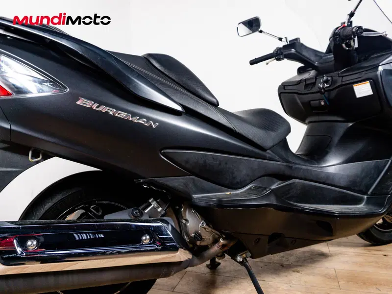 Suzuki Burgman AN 400 Z ABS (2011 - 14) (2)