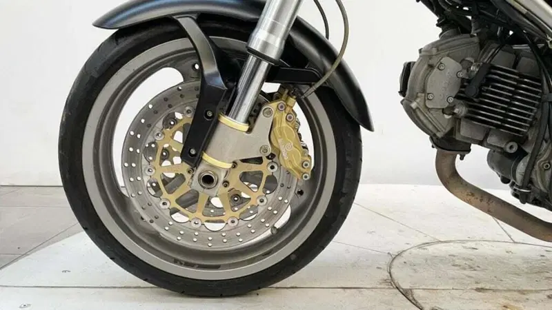 Ducati Monster 620 I.E. Dark (2002) (3)