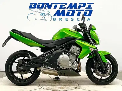 Kawasaki ER-6N (2006 - 09) usata