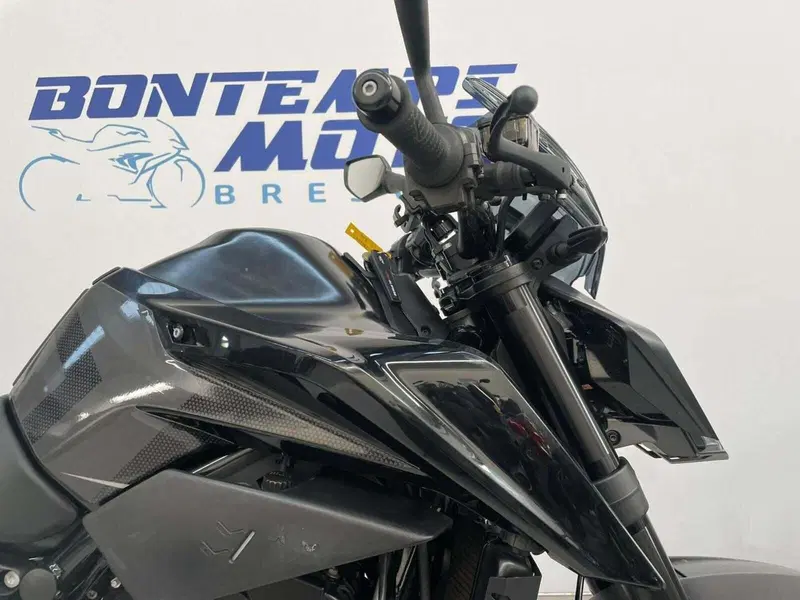 KTM 890 Duke (2021 - 23) (4)