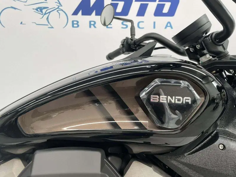 Benda Motorcycles Chinchilla 500 V2 (2025 - 26) (5)