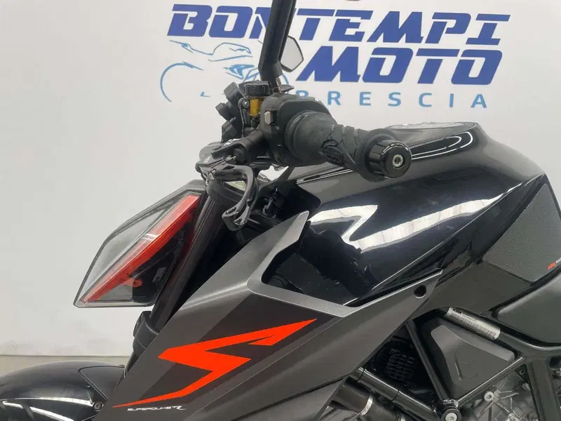 KTM 1290 Super Duke R ABS (2017 - 18) (4)
