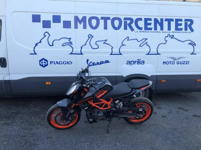 KTM 125 Duke (2024 - 25) (2)
