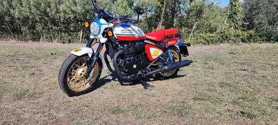 Royal Enfield Shotgun 650 (2024 - 26) usata