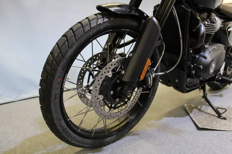 Triumph Scrambler 1200 X (2024 - 26) (14)
