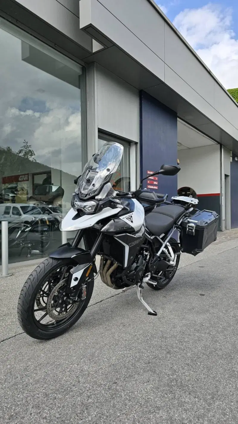 Triumph Tiger 900 GT (2024 - 26) (2)