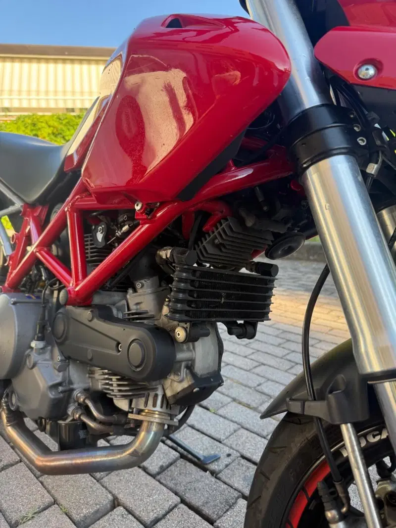Ducati Hypermotard 796 (2012) (6)