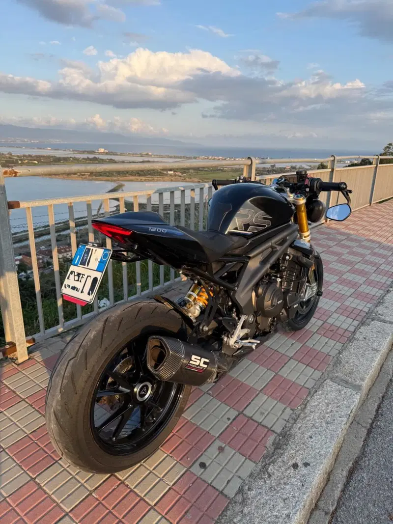 Triumph Speed Triple 1200 RS (2021 - 24)