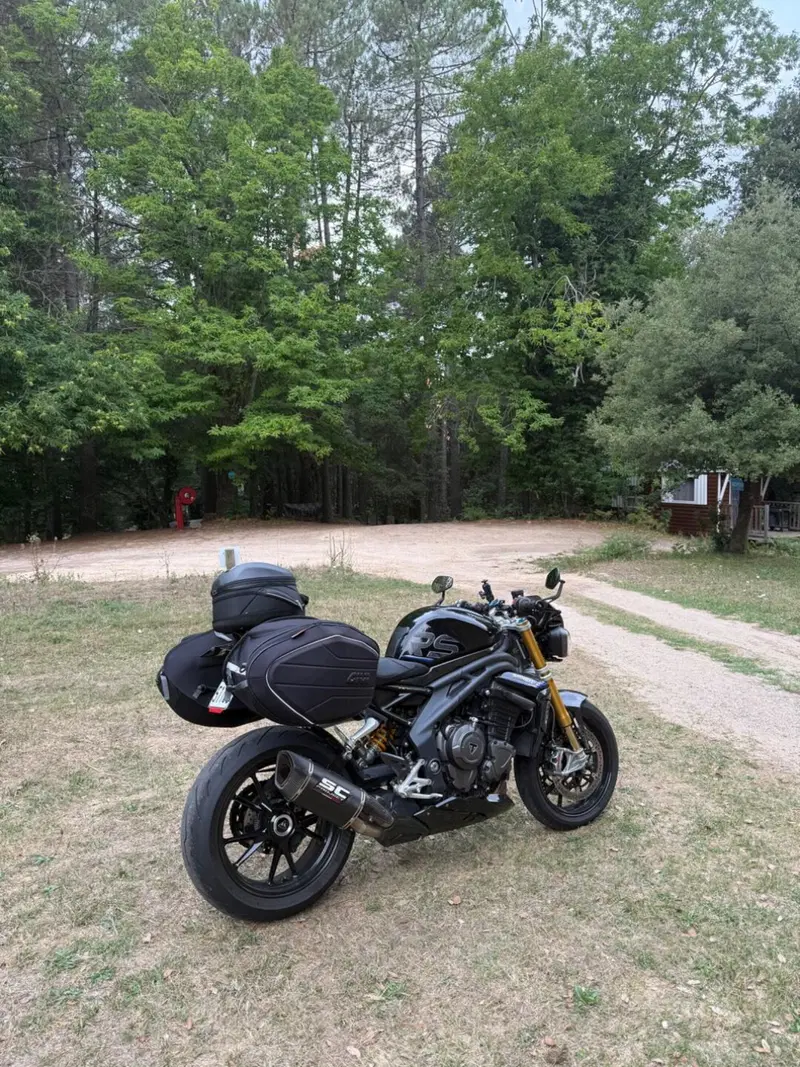Triumph Speed Triple 1200 RS (2021 - 24) (4)