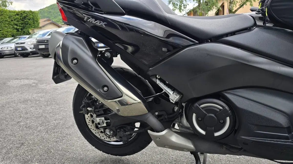 Yamaha T-Max 530 ABS (2015 - 17) (8)