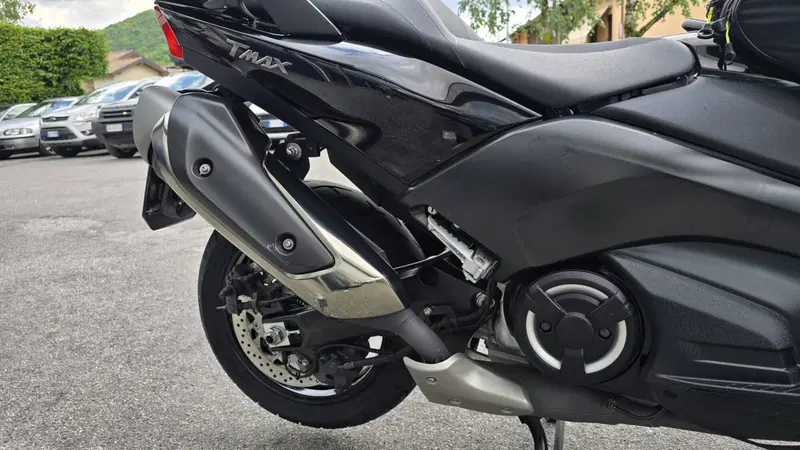 Yamaha T-Max 530 ABS (2015 - 17) (8)