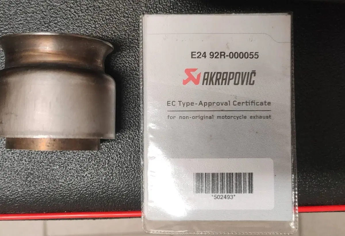 Scarico Akrapovic BMW GS Bialbero (2)
