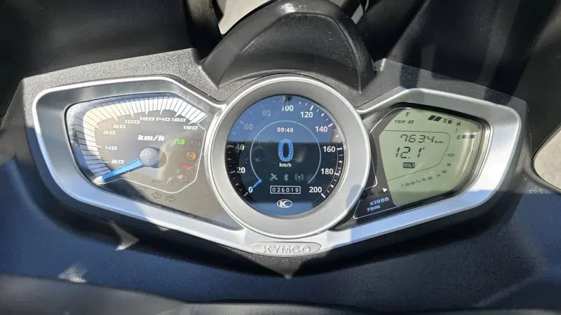 Kymco Xciting 400i S TCS (2021 - 24) (7)