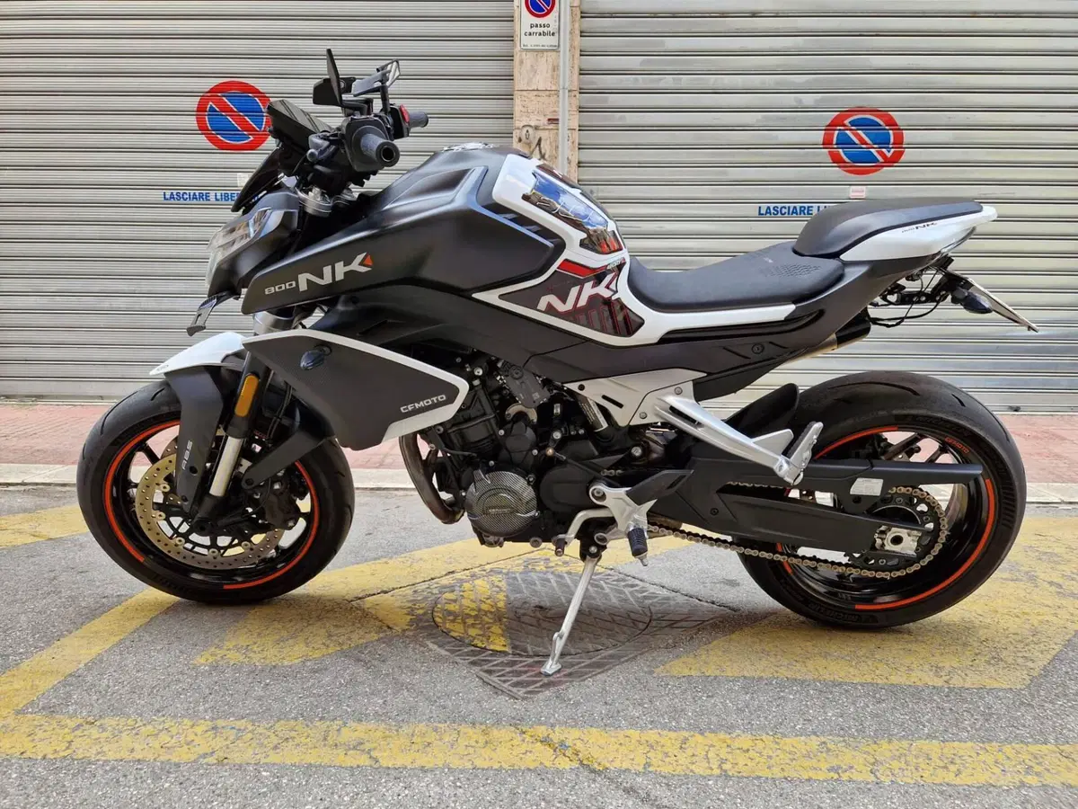 CFMOTO 800NK Advanced (2023 - 26) (3)