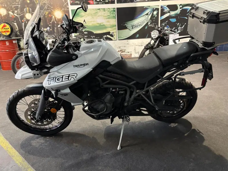 Triumph Tiger 800 XCa (2018 - 20) (2)